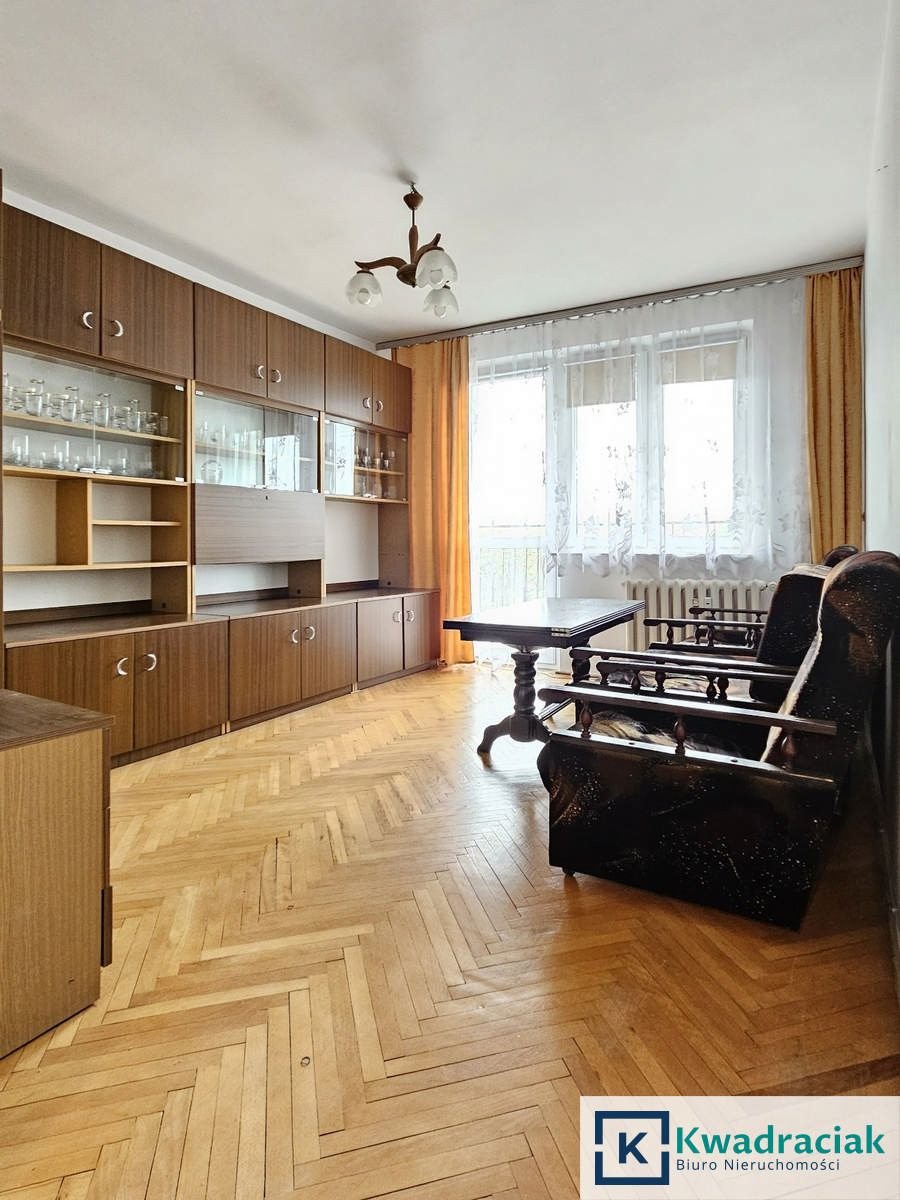 Mieszkanie dwupokojowe na sprzedaż Sanok, Armii Krajowej  43m2 Foto 1