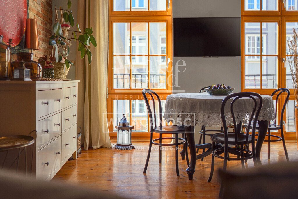 Wyjątkowe 2-pokojowe mieszkanie z dużymi oknami i miejscami parkingowymi Gdańsk, Ogarna  53m2 Foto 1