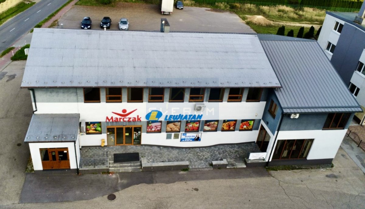 Lokal użytkowy 360 m2 w centrum Mykanowa, adaptacja możliwa Mykanów  360m2 Foto 1