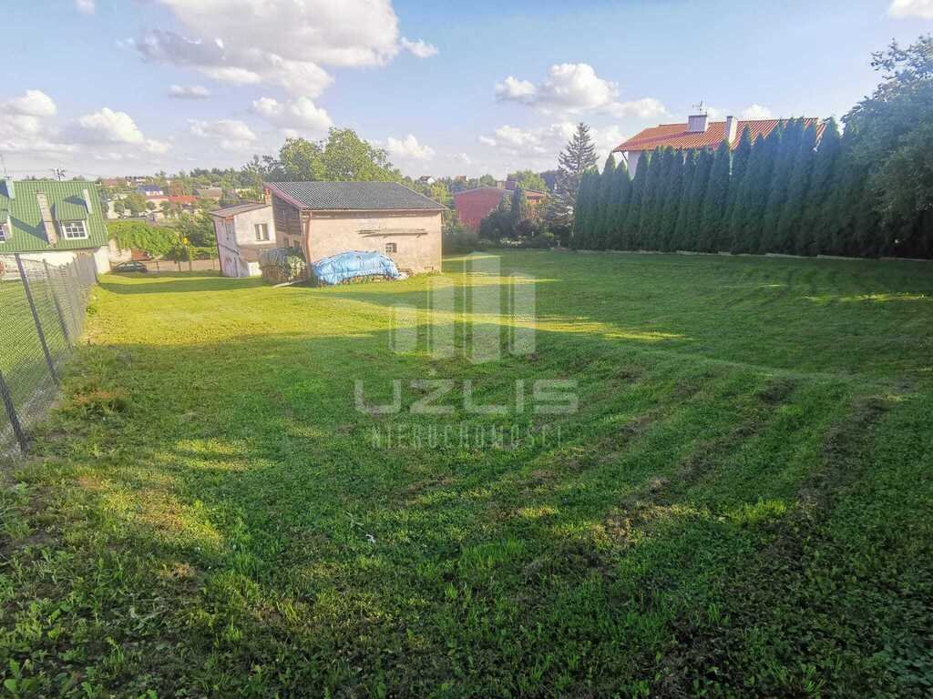 Działka 1000 m² w centrum Skórcza z uzbrojeniem Skórcz, Główna  1 000m2 Foto 1