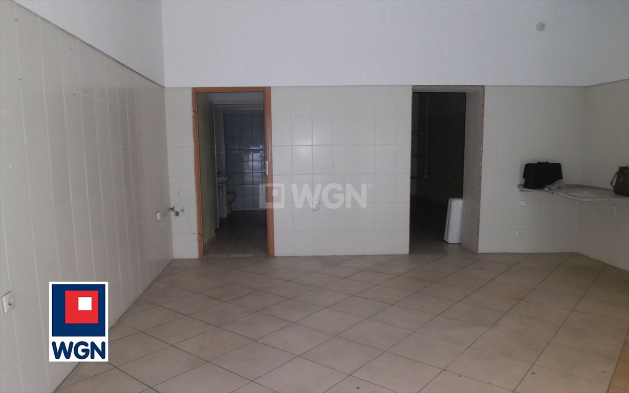 Na wynajem przestronny lokal 52 m² w centrum Częstochowy Częstochowa, Śródmieście, Ogrodowa  52m2 Foto 1