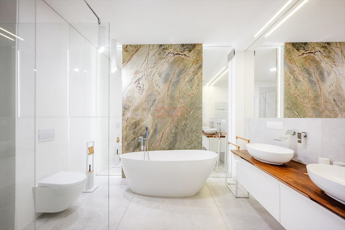 Nowoczesny dom 167 m² na wynajem w Radomierzycach - polecam! Radomierzyce, Różana  167m2 Foto 1