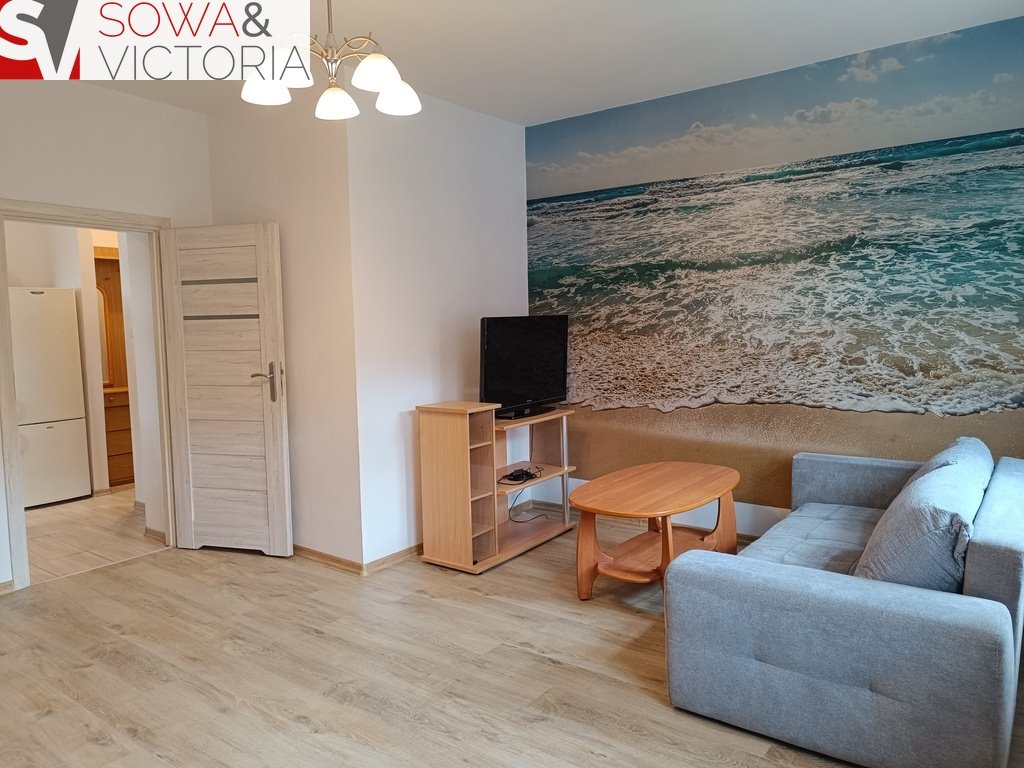 Kawalerka na sprzedaż Wałbrzych, Stary Zdrój  34m2 Foto 1