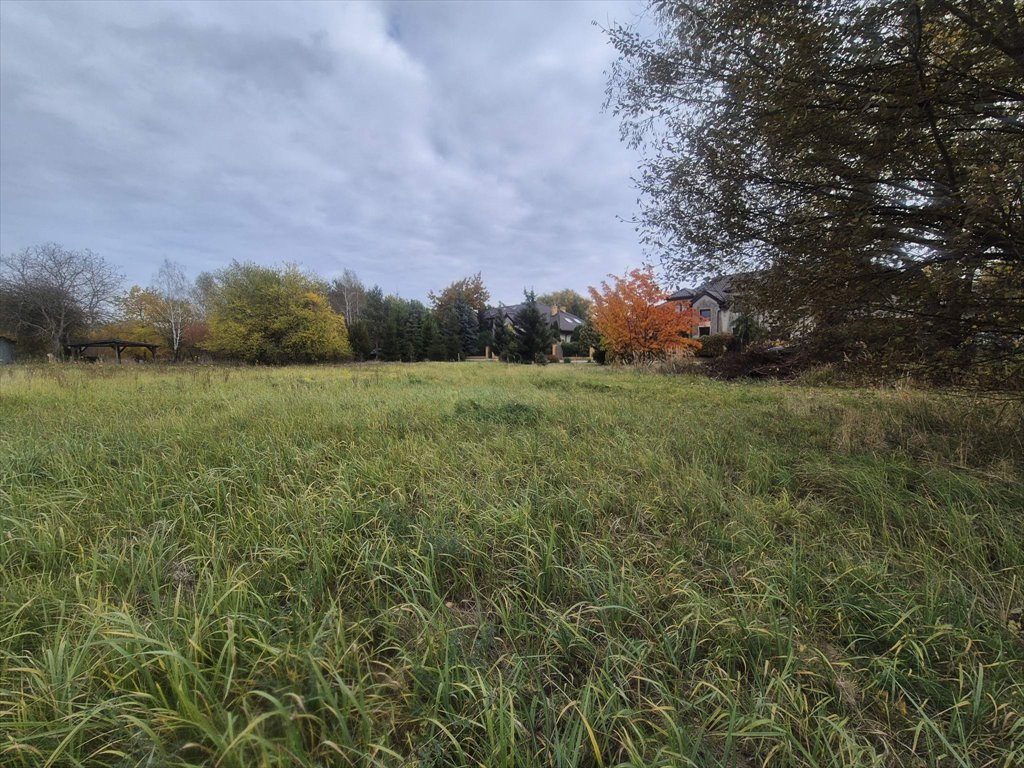 Działka pod dom jednorodzinny w Wilanowie – 2477 m² Warszawa, Wilanów, Powsin, Zakamarek 38  2 477m2 Foto 1