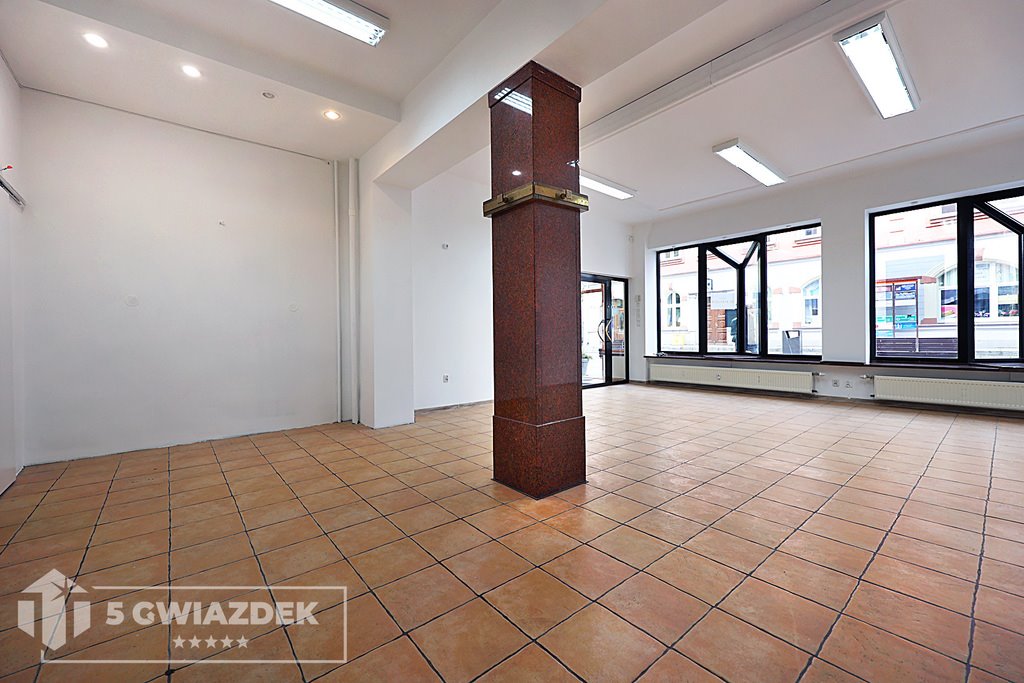 Lokal użytkowy na wynajem Szczecinek, Władysława Bartoszewskiego  64m2 Foto 10