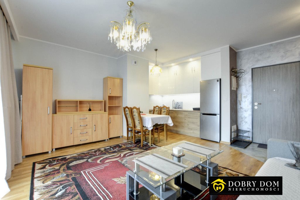 Przestronne 2-pokojowe mieszkanie z balkonem, blisko sklepów Białystok, Bema  43m2 Foto 1