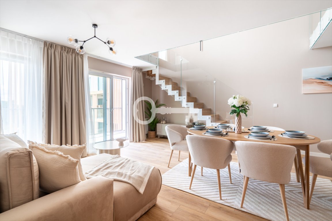 Nowoczesny apartament z antresolą i balkonem 13,44 m² Hel, Żeromskiego  94m2 Foto 1