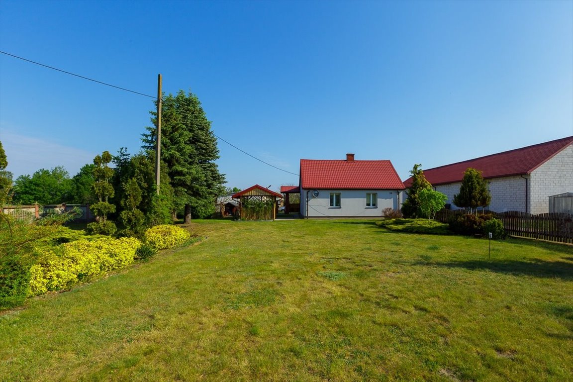 Siedlisko w Szpondowie z domem 120 m2 i budynkami Szpondowo  120m2 Foto 1