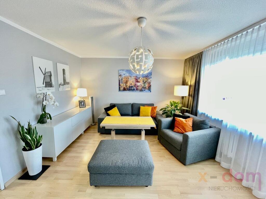 Mieszkanie trzypokojowe na sprzedaż Kielce  59m2 Foto 1