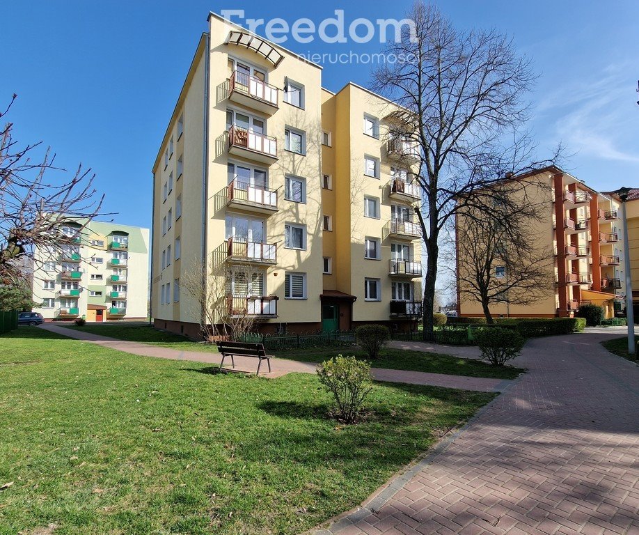 Mieszkanie trzypokojowe na sprzedaż Biała Podlaska, Orzechowa  68m2 Foto 2