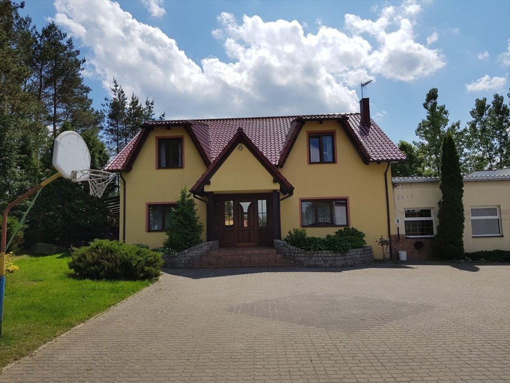 Dom na sprzedaż Brzeźno, Konińska  250m2 Foto 1