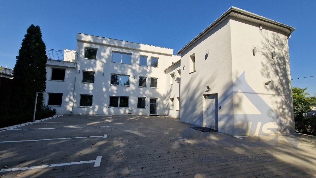 Polecam przestronne biuro 135 m² z parkingiem i serwerownią Warszawa, Bielany  135m2 Foto 1