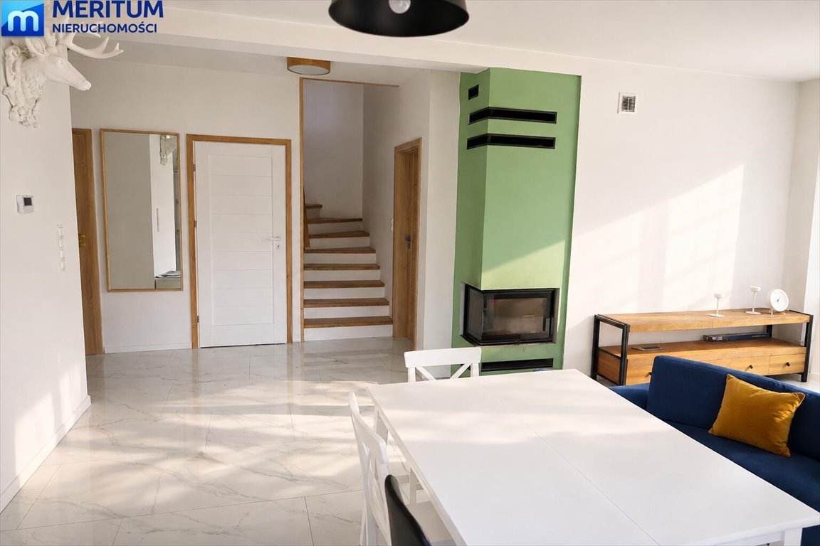 Zapraszam do obejrzenia nowoczesnego domu 159 m² z kominkiem i ogrzewaniem podłogowym Osowiec  159m2 Foto 1