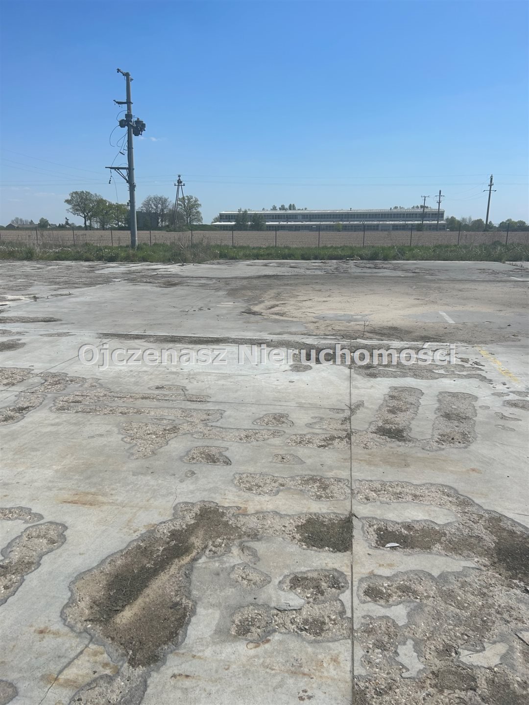 Działka przemysłowa 10 000 m2 z mediami i infrastrukturą Trzeciewiec  10 000m2 Foto 1