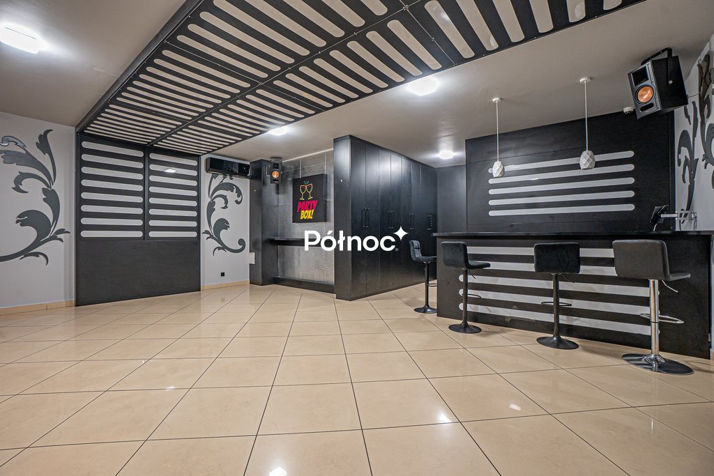 Lokal użytkowy 72,6 m² w sercu Starówki Elbląga Elbląg, Rzeźnicka  73m2 Foto 1