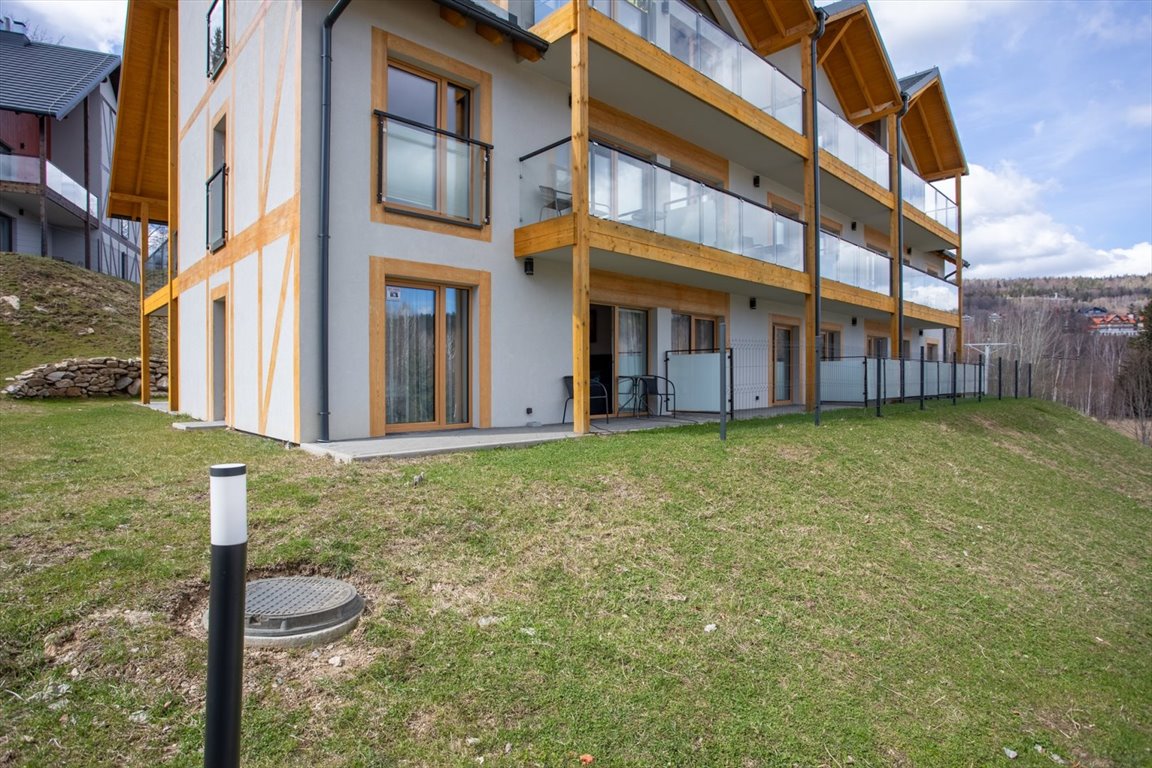 Komfortowe 2-pokojowe mieszkanie z tarasem, gotowe do wprowadzenia Szklarska Poręba  36m2 Foto 1