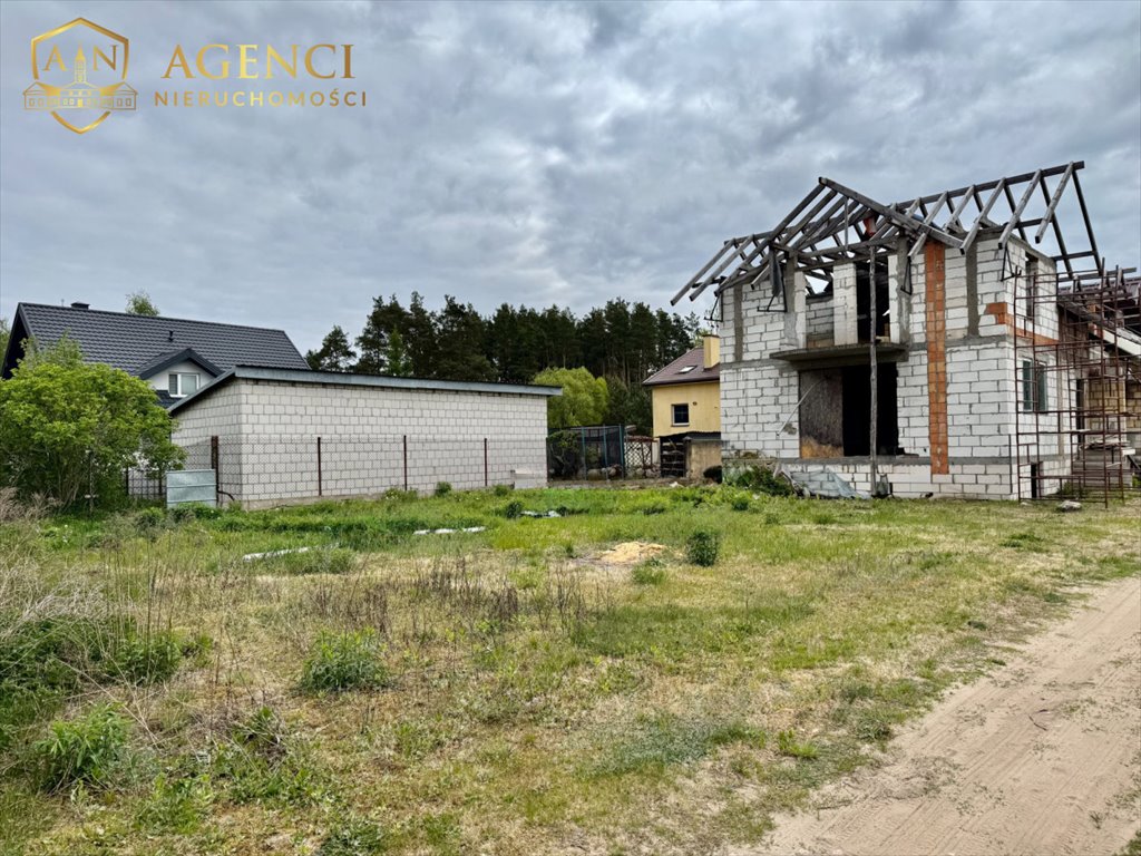 Dom na sprzedaż Kuriany  220m2 Foto 1
