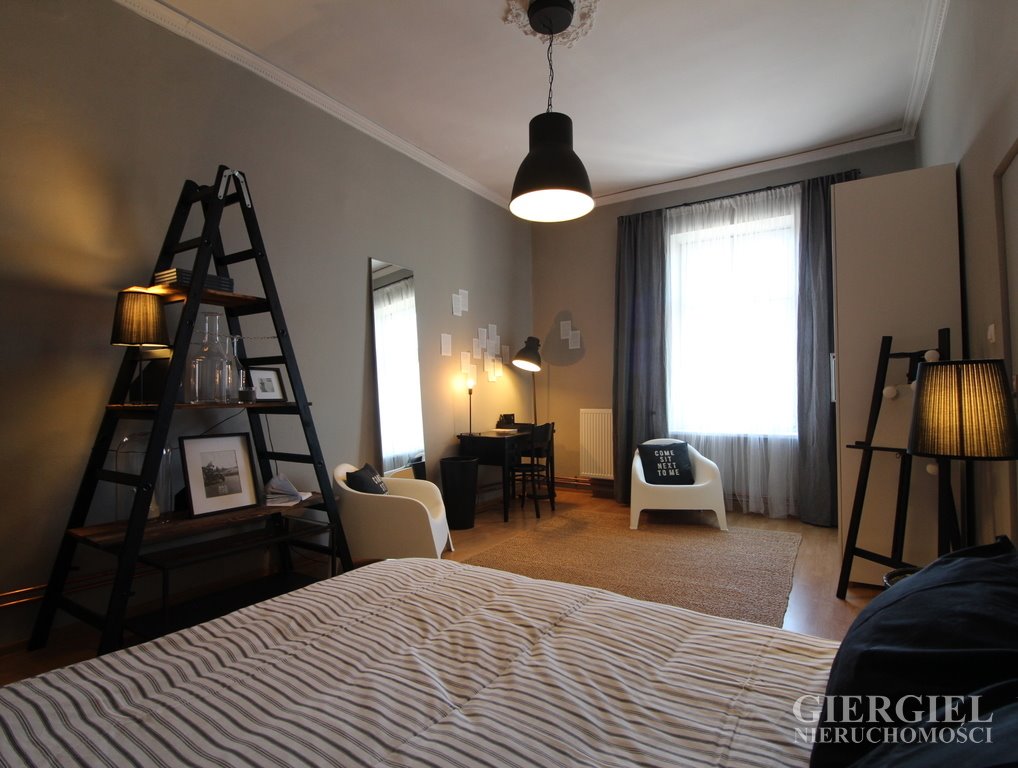 Nowoczesny loft 4 pok. z balkonem, centrum Rzeszowa: Rzeszów Śródmieście: Sokoła