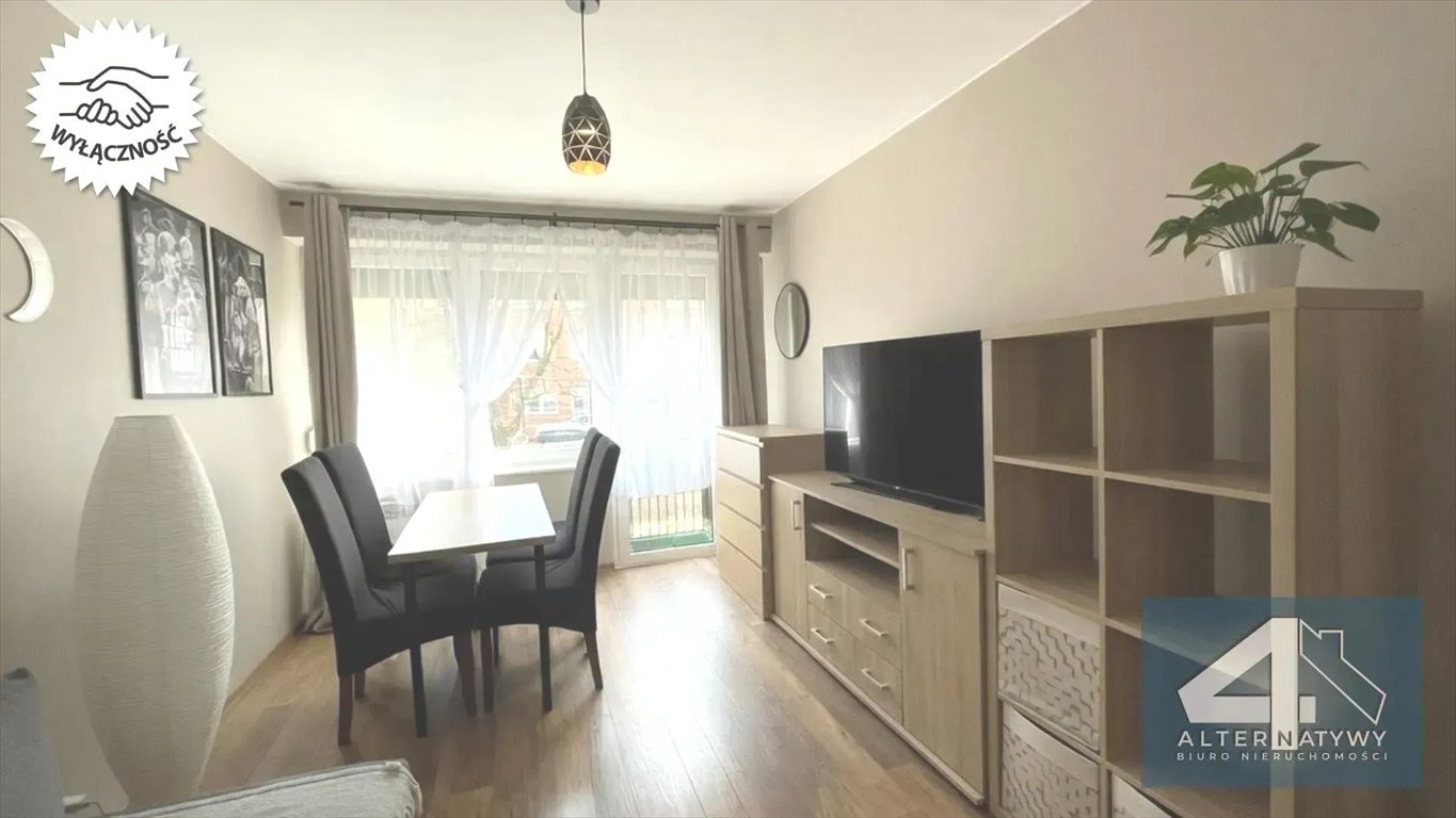 Gotowe do wprowadzenia 2 pokoje z balkonem, po remoncie Piotrków Trybunalski, Wysoka 28  38m2 Foto 1