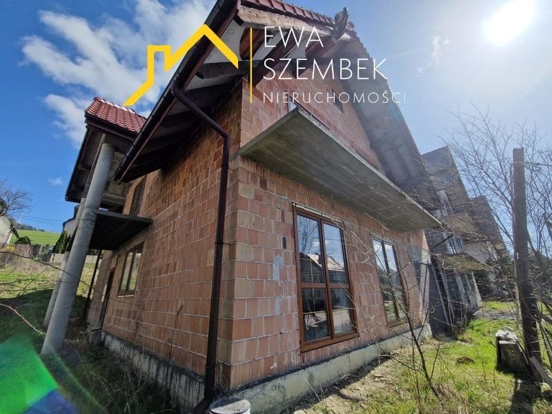 Przestronny dom 171 m² z garażem i tarasem polecam: Limanowa