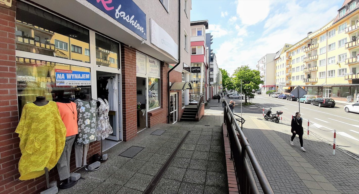 Lokal użytkowy na wynajem Kołobrzeg, Centrum, Łopuskiego  32m2 Foto 1