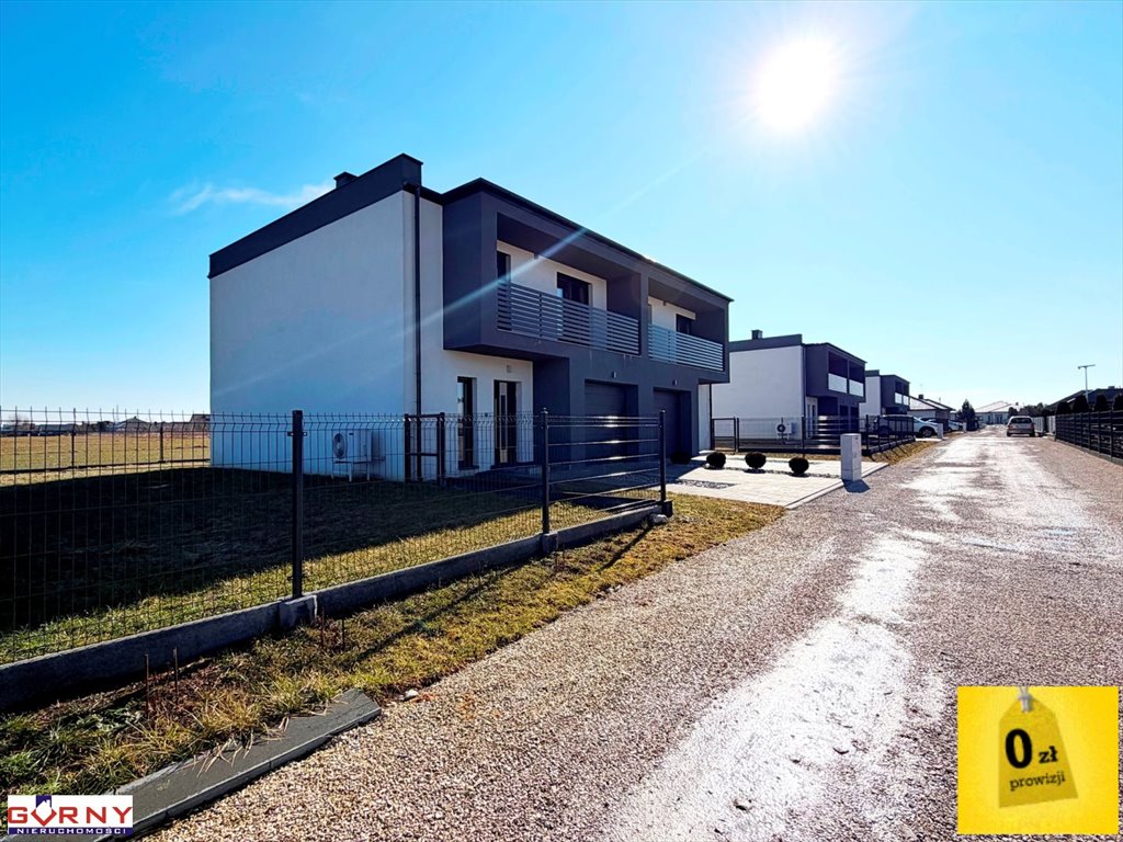 Dom bliźniak 125 m² z garażem i ogrodem w Piotrkowie Piotrków Trybunalski  125m2 Foto 1