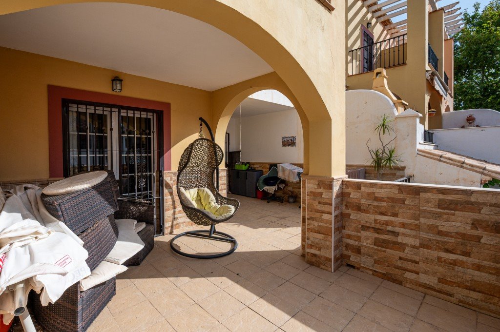 Mieszkanie trzypokojowe na sprzedaż Hiszpania, Nerja  155m2 Foto 1