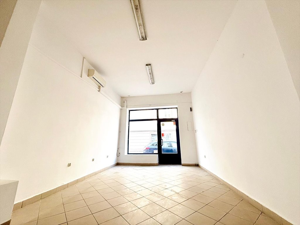 Lokal usługowy 44 m² z witryną od ulicy - polecam Sosnowiec, Modrzejowska 47  44m2 Foto 1