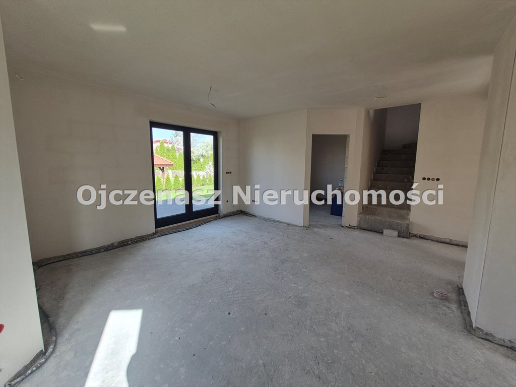 Dom w Dobrczu z garażem, balkonami i ogrzewaniem podłogowym Dobrcz  173m2 Foto 1