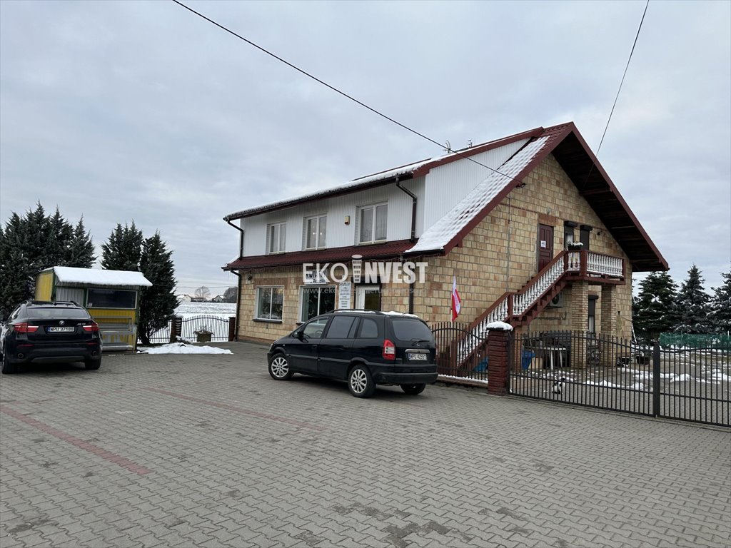 Sprzedam dom wolnostojący z usługą w Świerczach 300 m² Świercze, Świercze  300m2 Foto 1