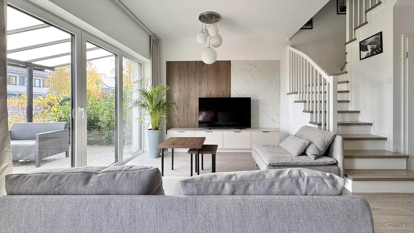 Komfortowy dom 102 m2 z ogrodem i 3 miejscami parkingowymi Ślęza, Główna  102m2 Foto 1