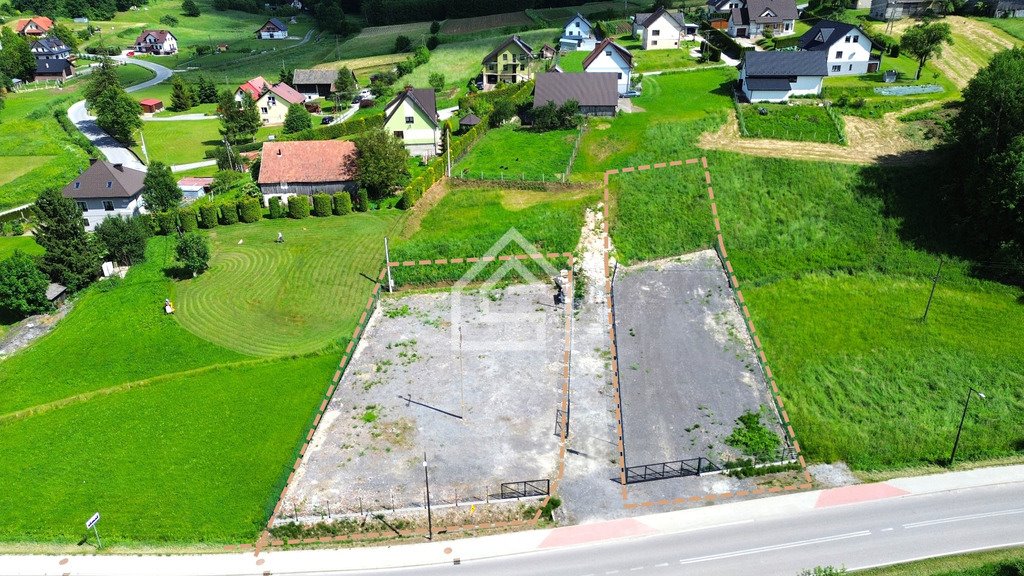 Na wynajem działka usługowa 24 ar w Królówce z gotową infrastrukturą Królówka  2 400m2 Foto 1