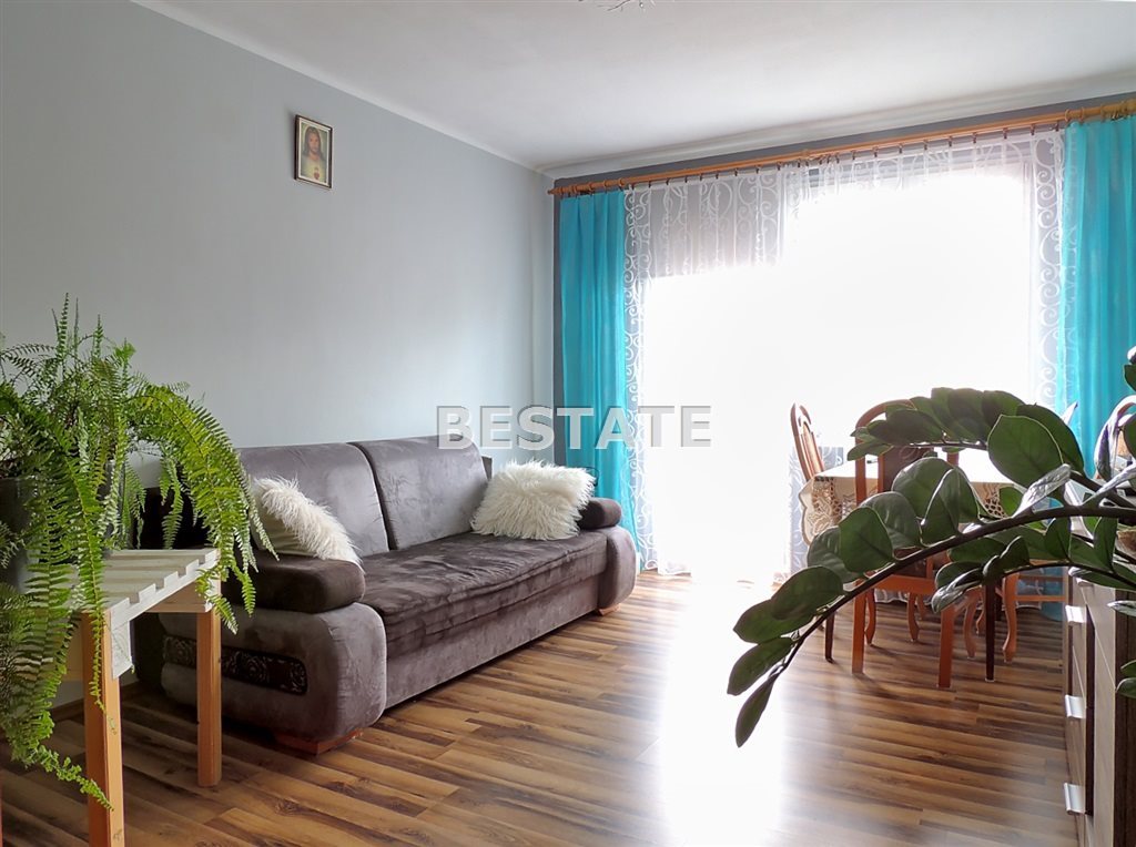 Mieszkanie trzypokojowe na sprzedaż Tarnów 60m2 Foto 1 Mieszkanie trzypokojowe na sprzedaż Tarnów 60m2 Foto 1