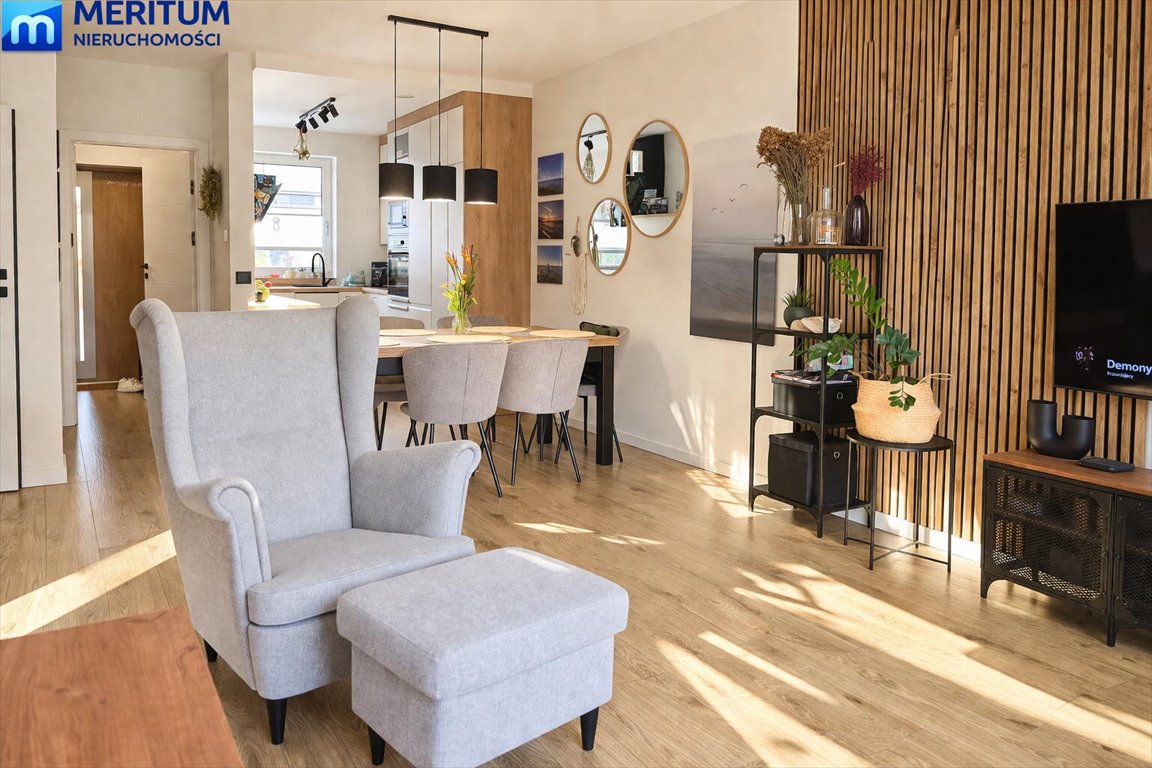 Komfortowy segment 105 m2 z ogrodem na zamkniętym osiedlu Żyrardów  105m2 Foto 1