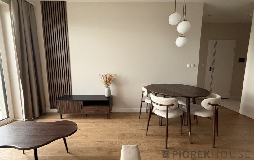 Sprzedam 2-pokojowe mieszkanie 37 m² z balkonem w Warszawie Warszawa, Włochy, Łopuszańska  37m2 Foto 1