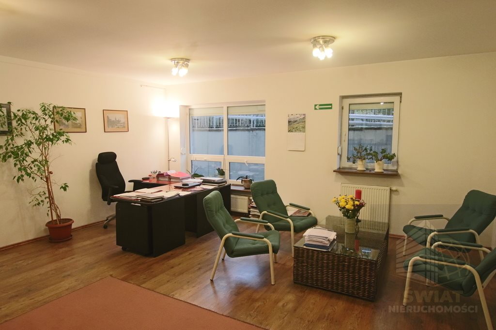 Lokal użytkowy 124,85 m2 z dużymi oknami i parkingiem Szczecin, Śródmieście-Centrum  125m2 Foto 1