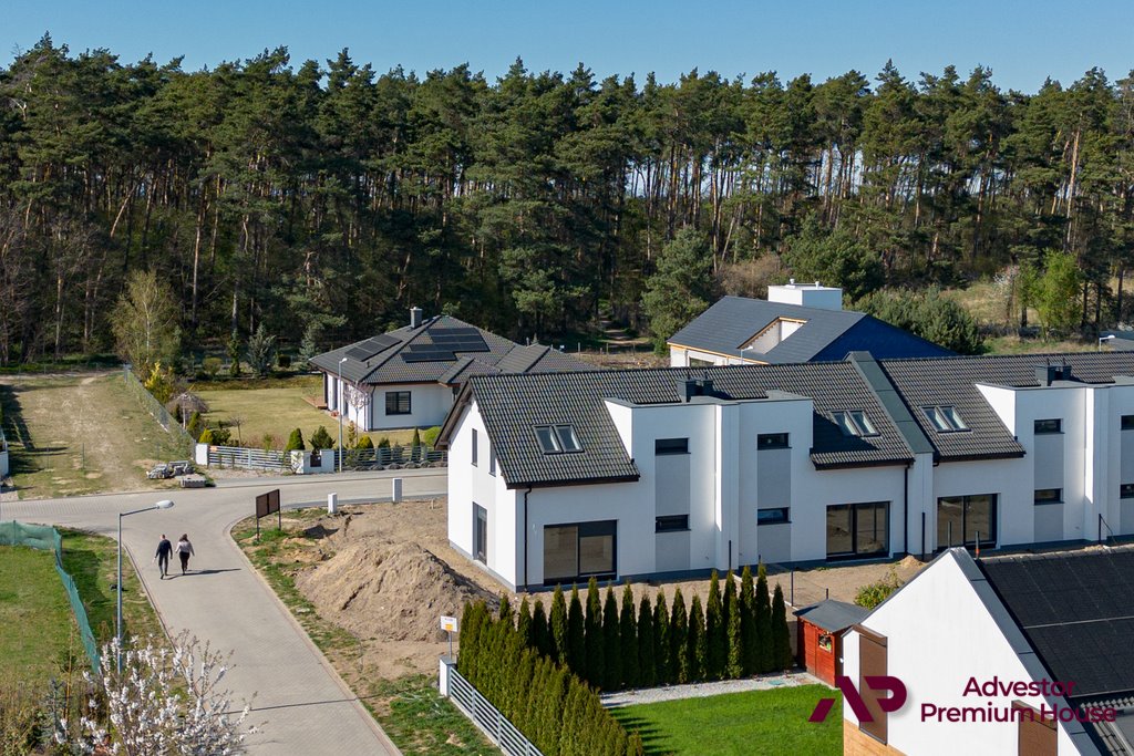 Nowoczesny dom z własną działką, lasem i jeziorem Lusówko, Róży  127m2 Foto 1