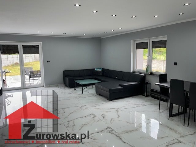 Nowoczesny dom 240 m² z garażem i ogrodem zapraszam Rozmierka  240m2 Foto 1