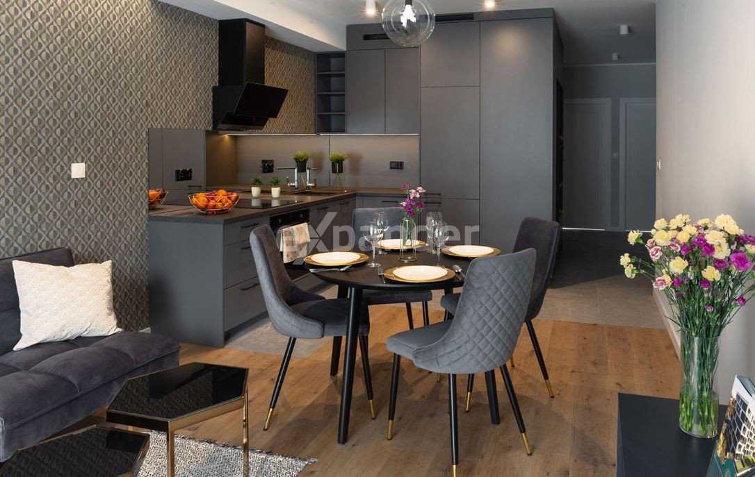 Kawalerka na sprzedaż Katowice, Centrum, Józefowska  43m2 Foto 1