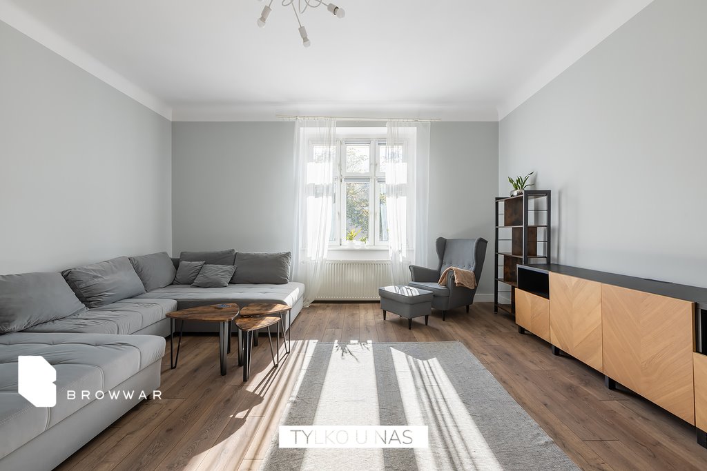Przestronne 3-pokojowe 82 m² mieszkanie na Łazarzu - umeblowane i blisko parków Poznań, Hetmańska 33  82m2 Foto 1