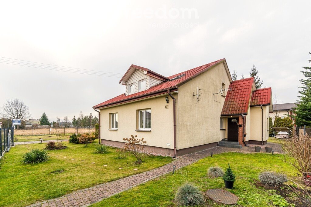 Dom na sprzedaż Ustanów, Główna  220m2 Foto 1