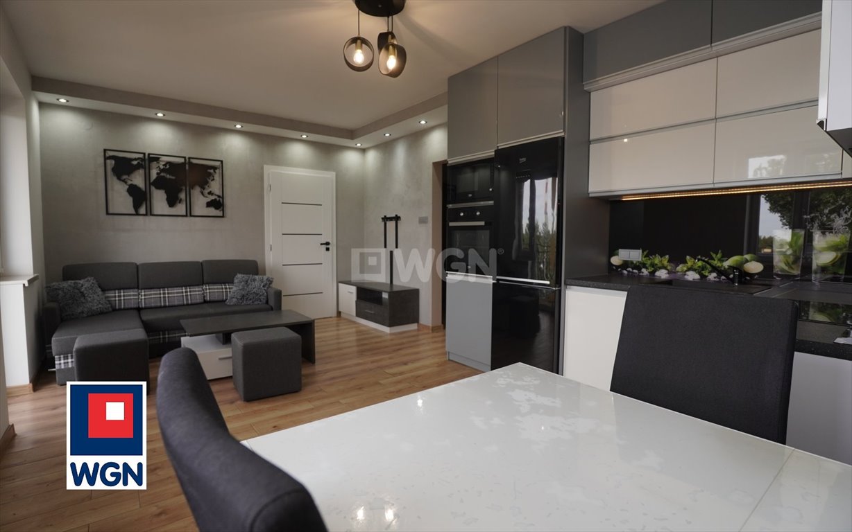 Na wynajem przestronne 43 m² mieszkanie w Piotrkowie Trybunalskim Piotrków Trybunalski, Łódzka, Topolowa  43m2 Foto 1