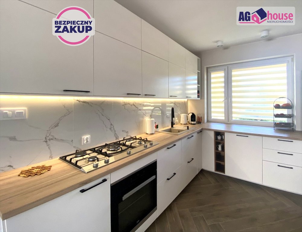 Dom wolnostojący z 6 nowoczesnymi apartamentami, ogród i parking Władysławowo, Geodetów  300m2 Foto 1