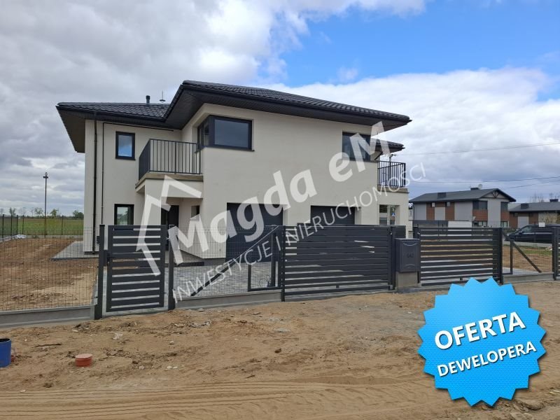 Nowoczesny dom 125 m² z garażem, gotowa inwestycja zapraszam Łomna-Las  125m2 Foto 1