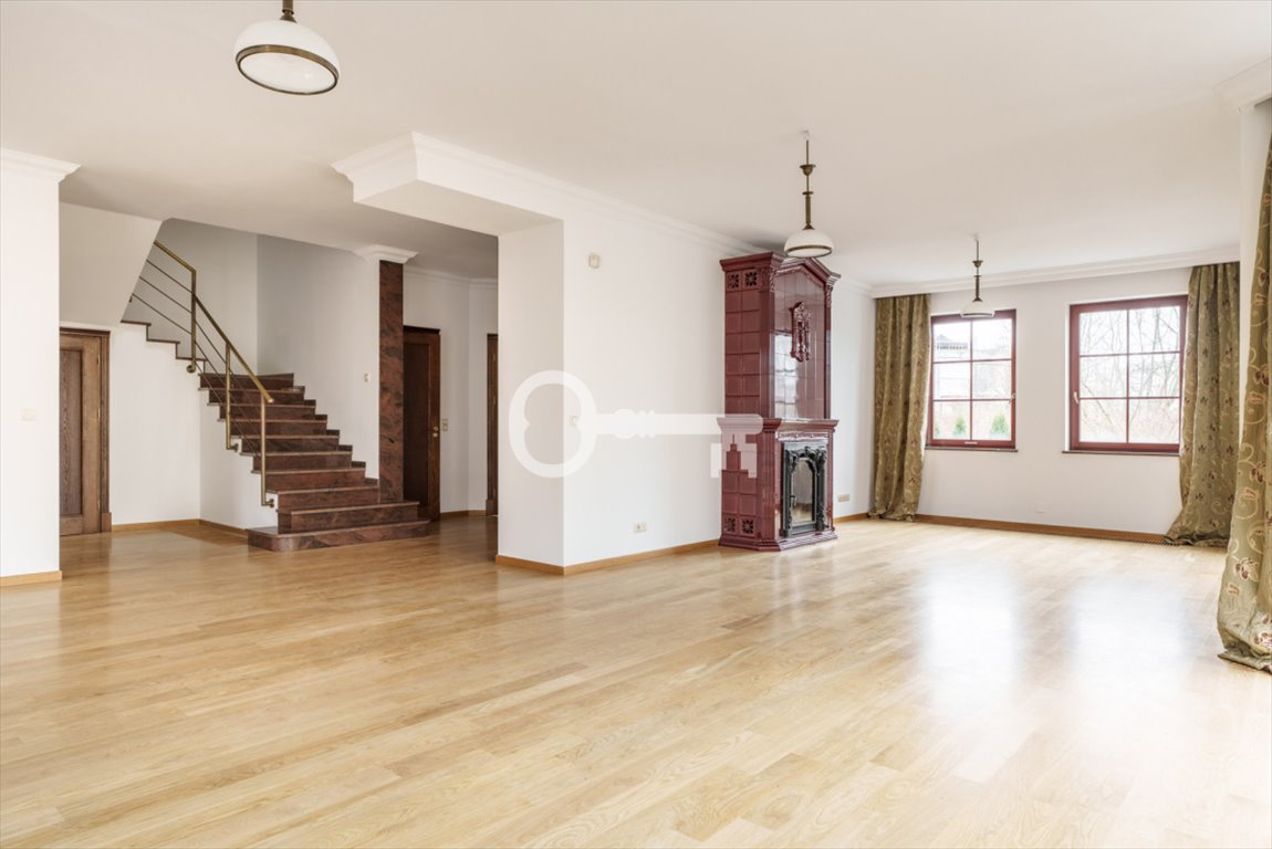 Przestronny dom z garażem, 7 sypialniami i zieloną okolicą Warszawa, Mokotów Królikarnia  544m2 Foto 1