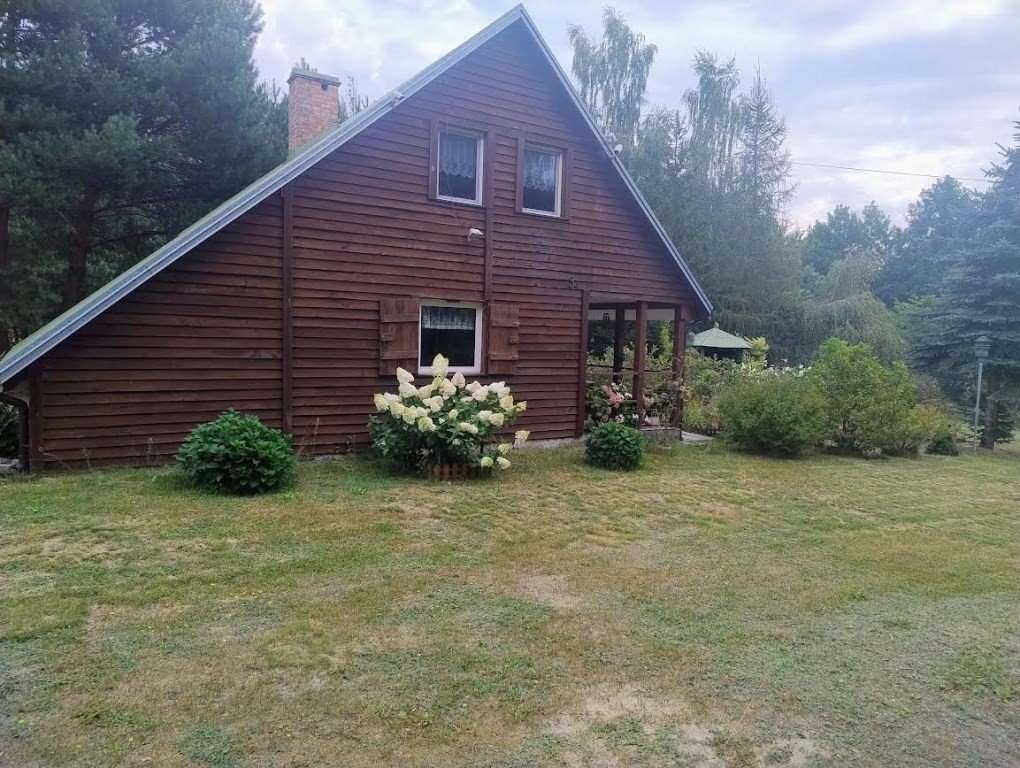 Urokliwy dom góralski na działce 1800 m2 z jezioro Białe Gostynin (gw)  1 800m2 Foto 1