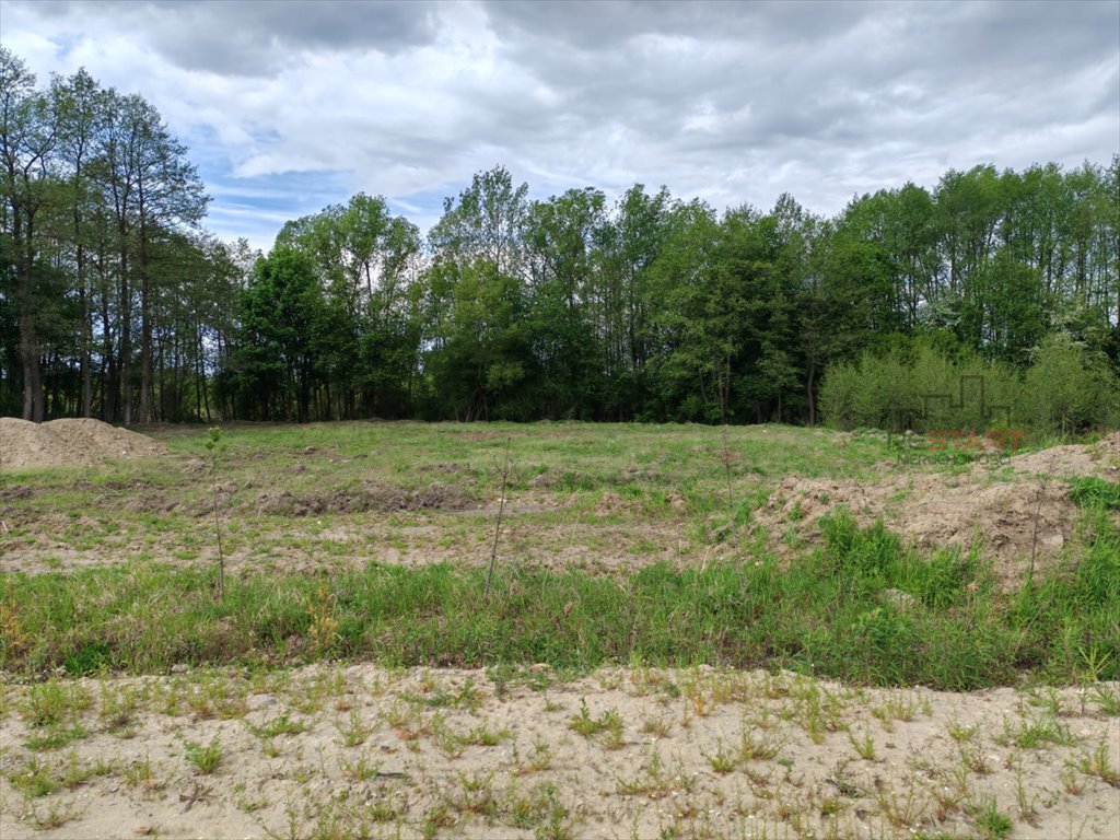 Polecam dwie działki budowlane w Zboiskach 1653 i 1999 m² Zboiska  1 630m2 Foto 1