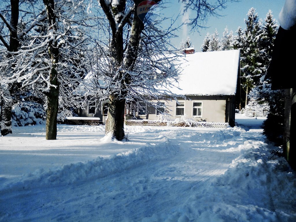 Działka rekreacyjna na sprzedaż Biały Dwór  2 300m2 Foto 1