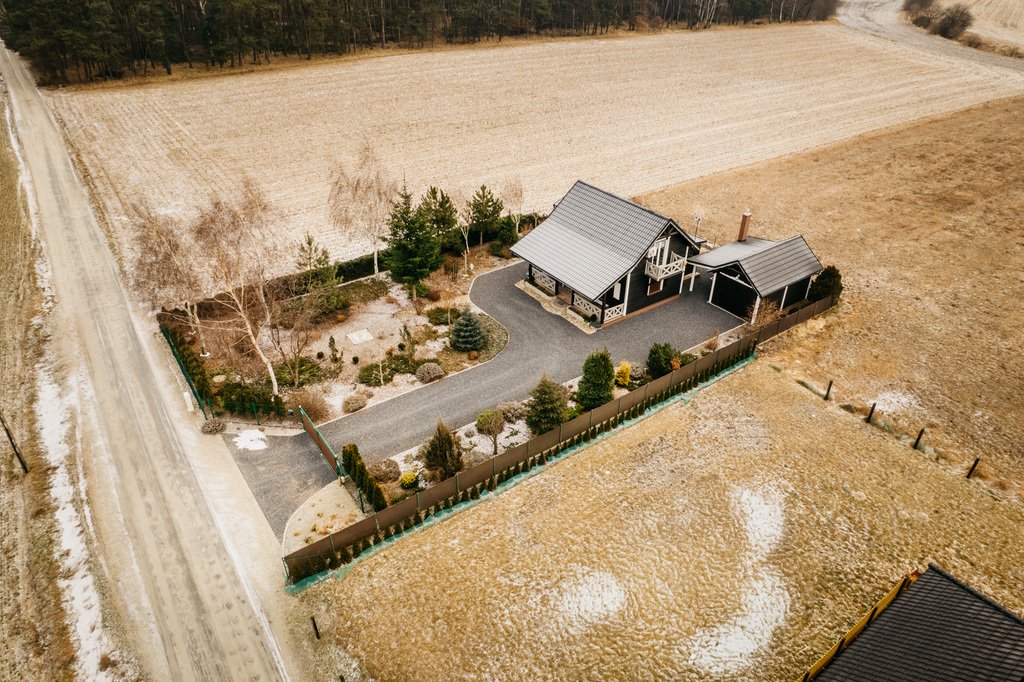 Urokliwy dom z dużym ogrodem i tarasem w Pleszewie Pleszew  970m2 Foto 1