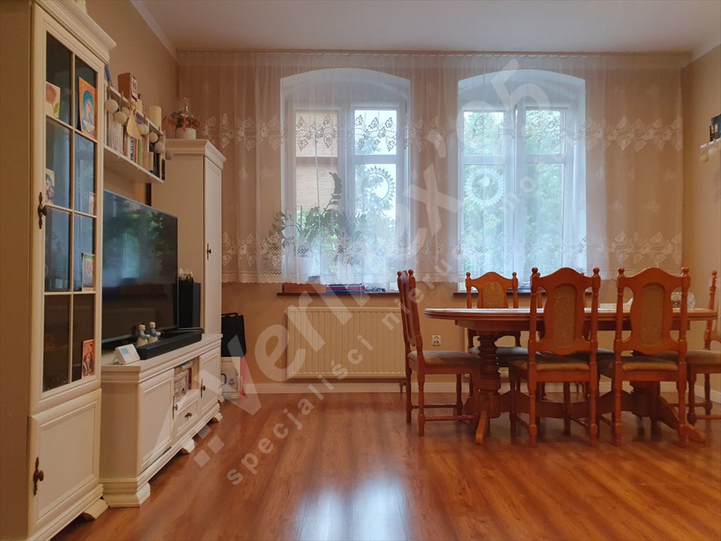 Mieszkanie trzypokojowe na sprzedaż Wołów  70m2 Foto 1